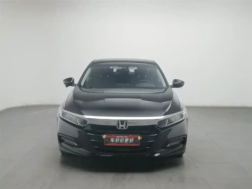 Honda Accord — фото 9