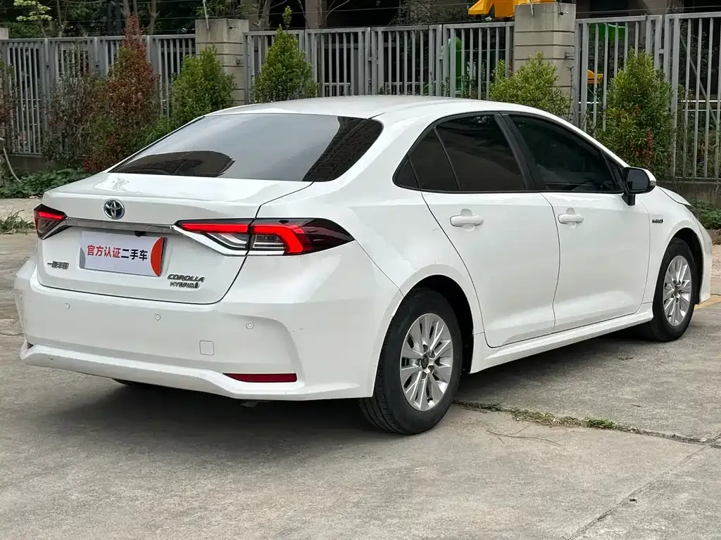 Toyota Corolla 2023 из CN, фото 7