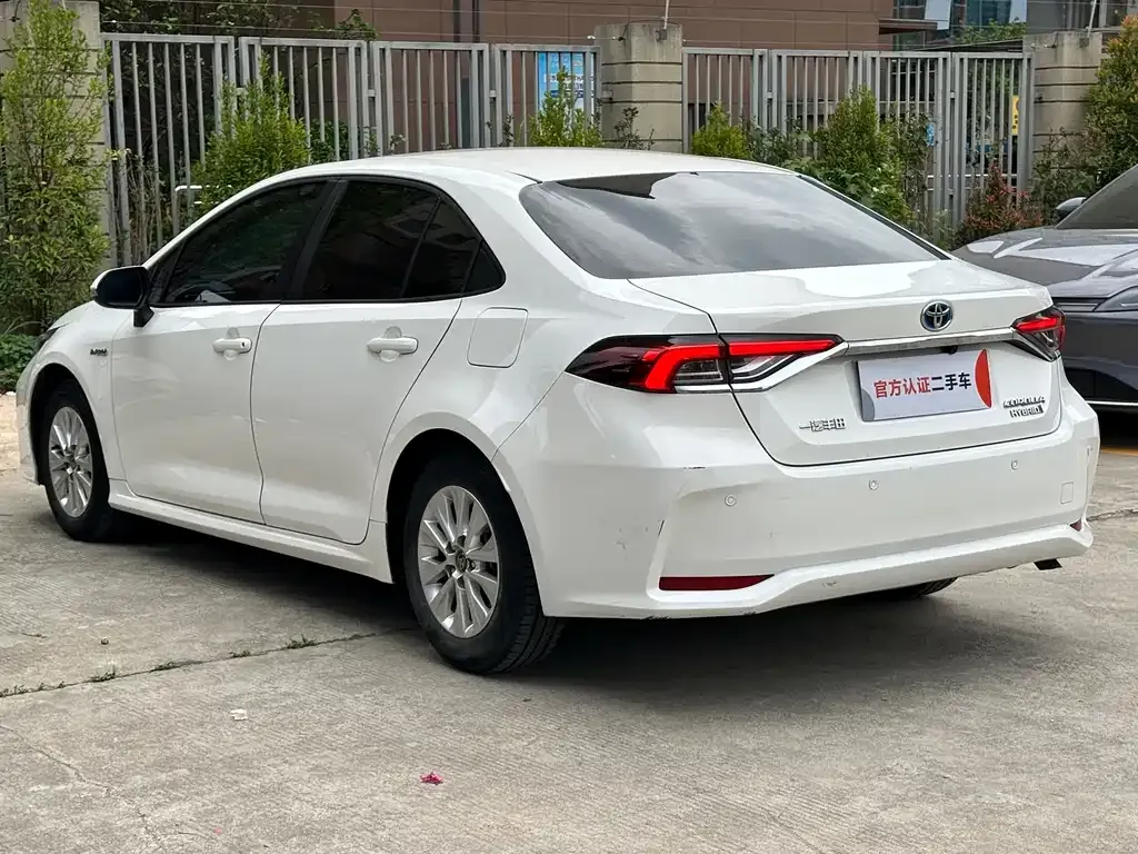 Toyota Corolla 2023 из CN, фото 9