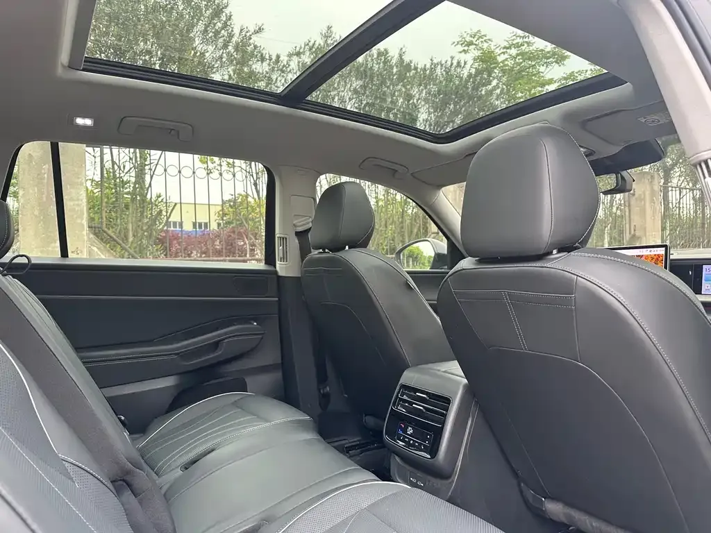 Volkswagen Teramont X 2025 из CN, фото 4
