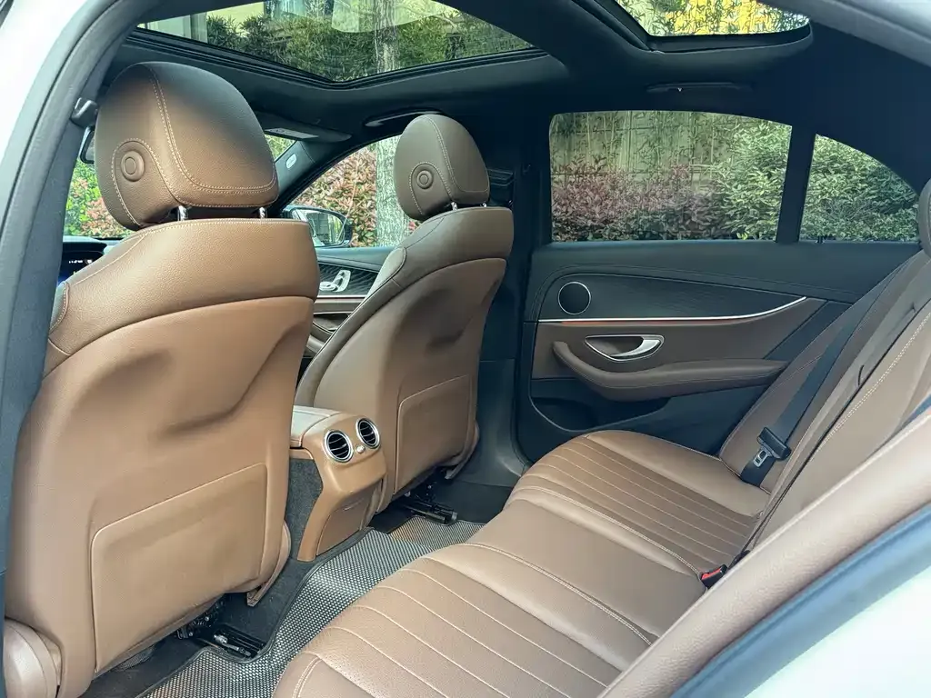Mercedes-Benz E-Class (Import) 2021 из CN, фото 3