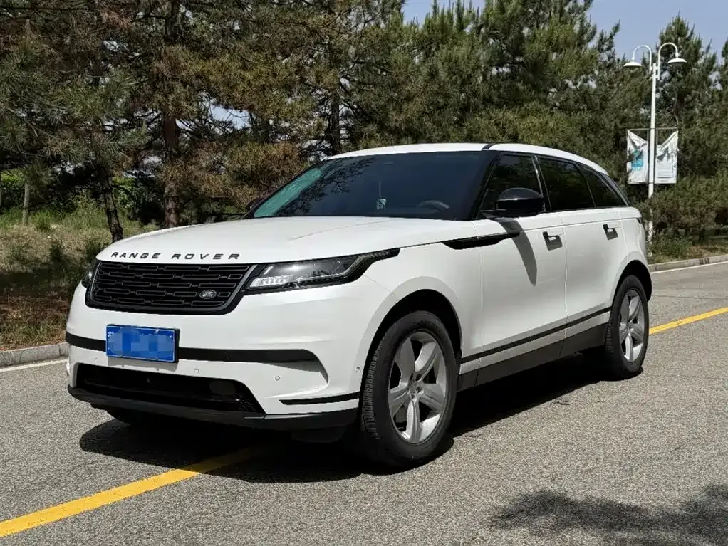 Land Rover Velar — фото 1