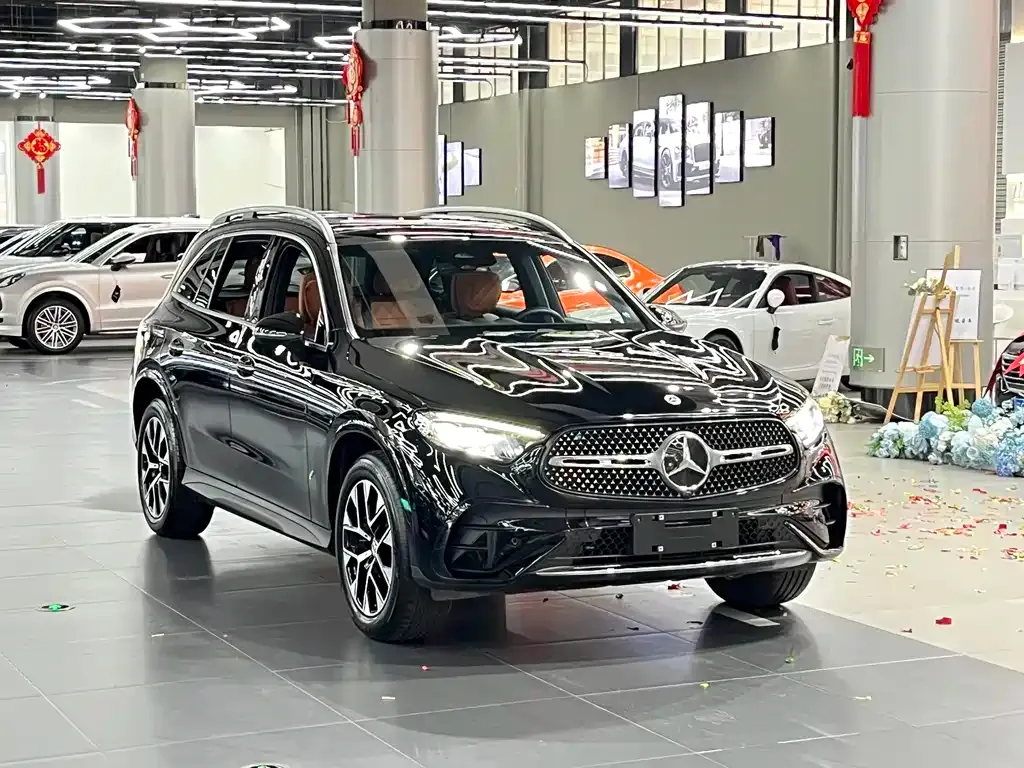 Mercedes-Benz GLC — фото 9