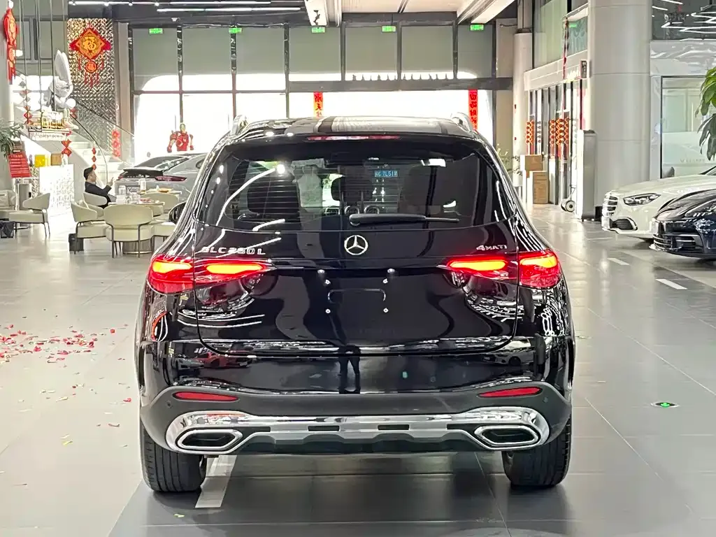 Mercedes-Benz GLC — фото 7
