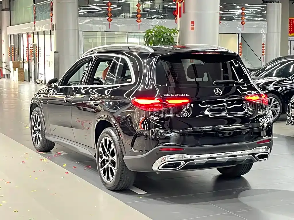 Mercedes-Benz GLC — фото 8