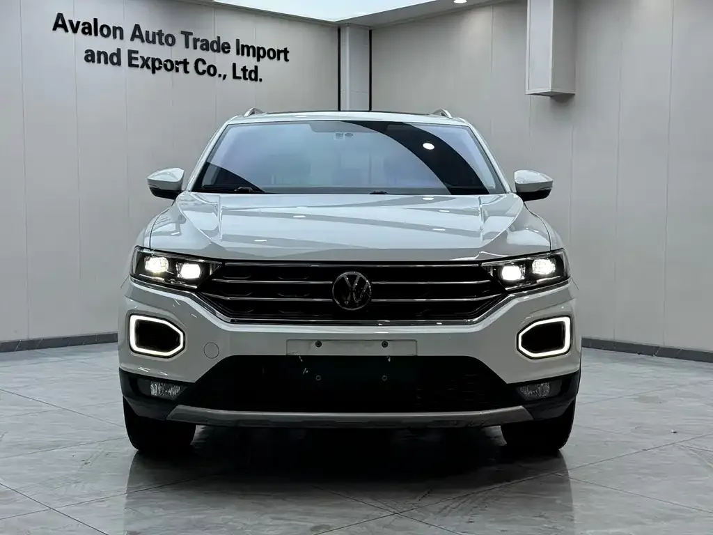 Volkswagen T-Roc — фото 4