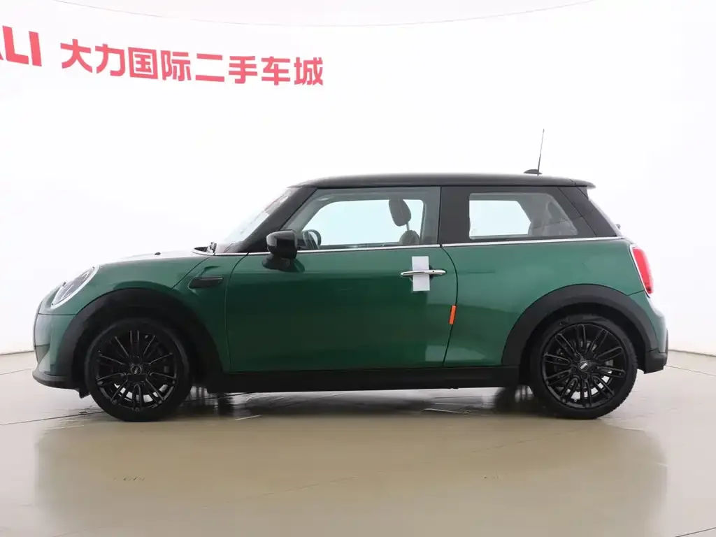 MINI Cooper (3-door) 2022 из CN, фото 4