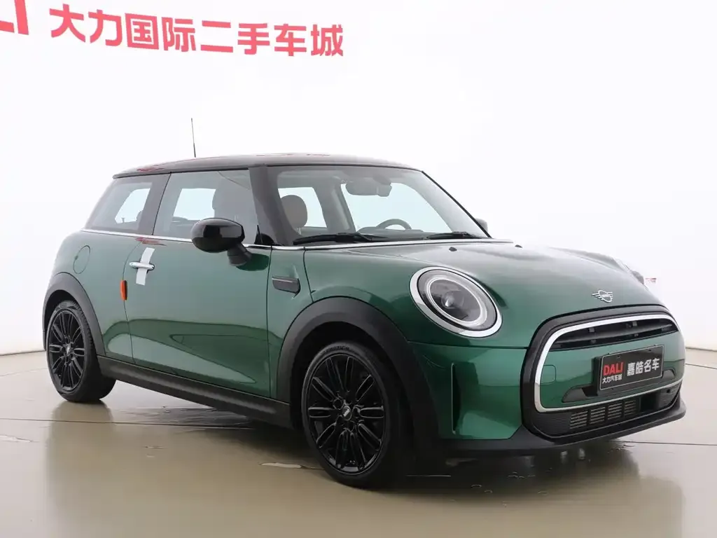 MINI Cooper (3-door) 2022 из CN, фото 2