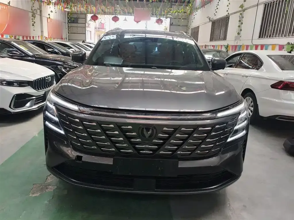 Changan CS75PLUS — фото 8