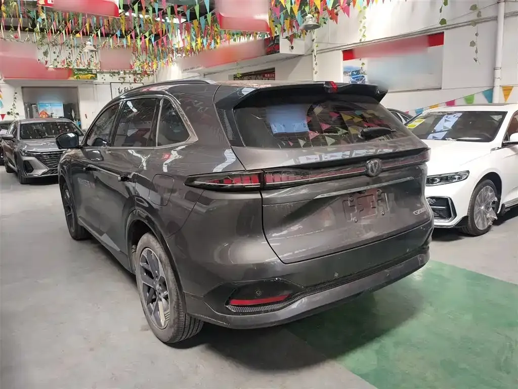 Changan CS75PLUS — фото 2