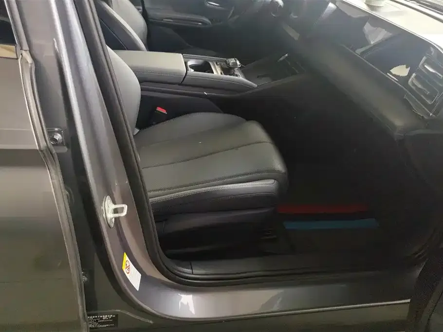 BYD Qin L 2025 из CN, фото 2