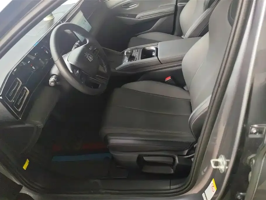 BYD Qin L 2025 из CN, фото 3
