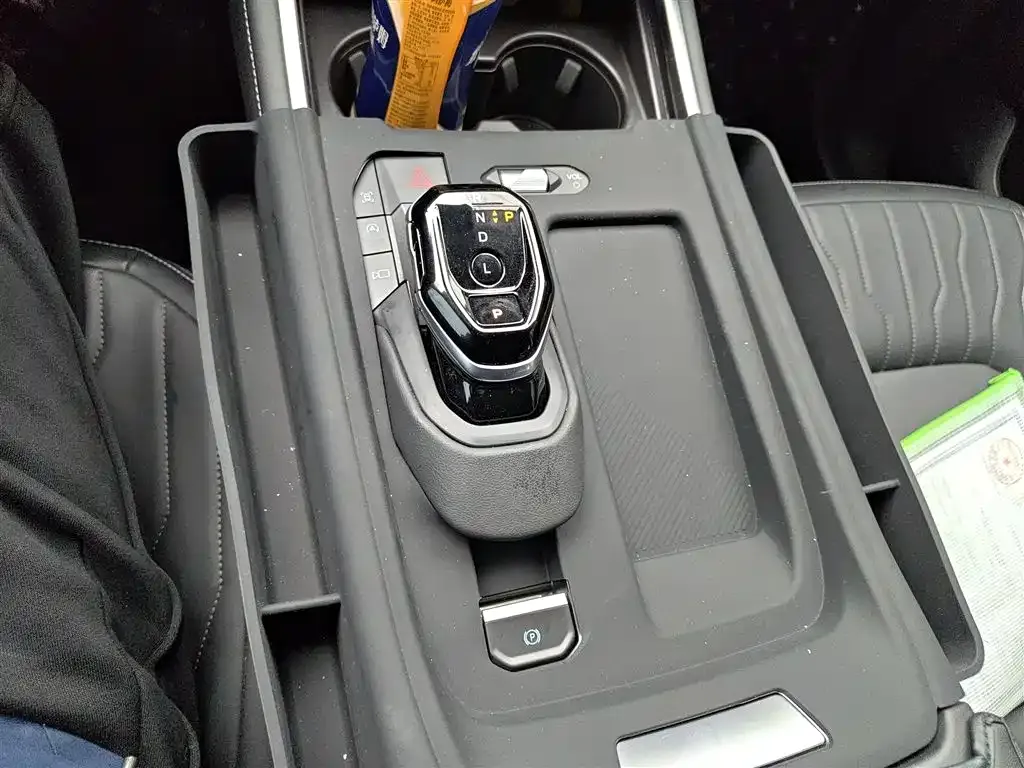 Ford Edge — фото 6