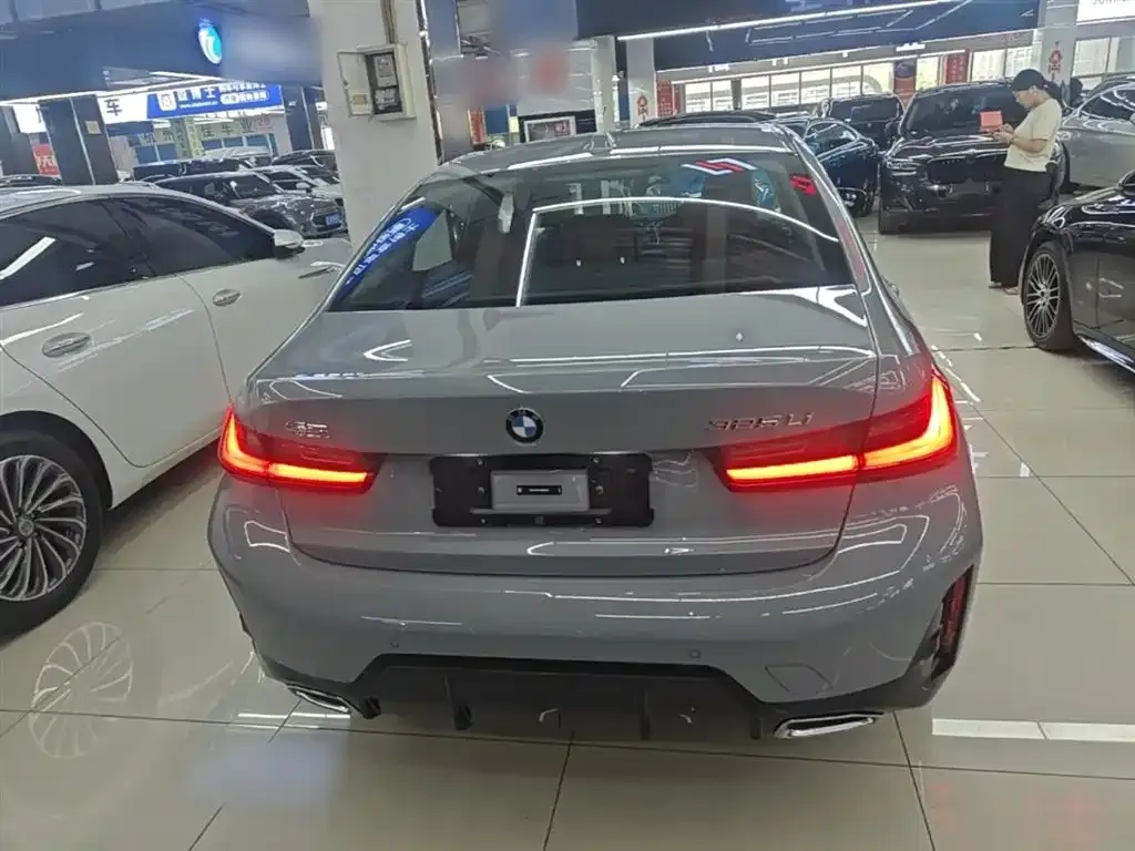 BMW 3 Series 2026 из CN, фото 7