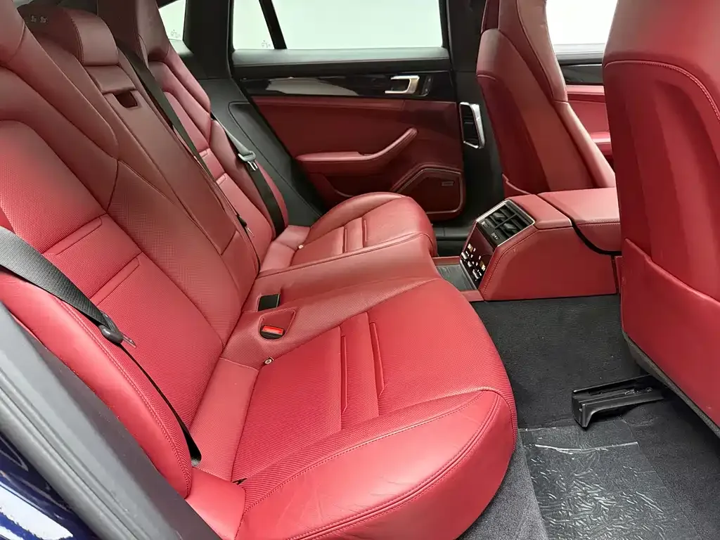 Porsche Panamera 2024 из CN, фото 8