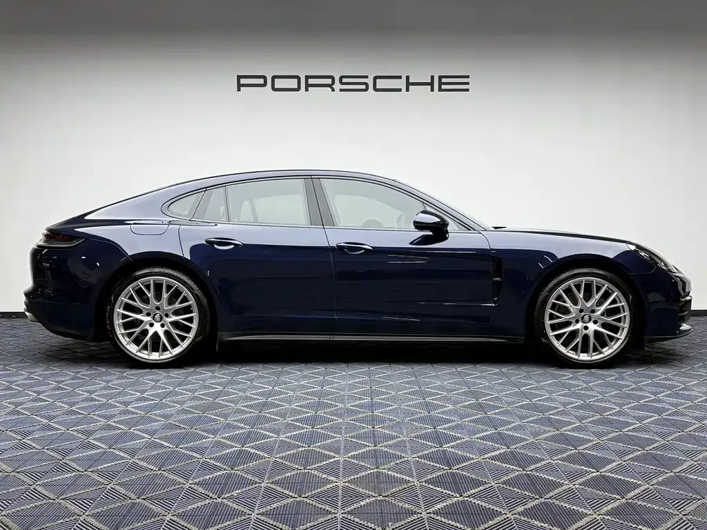 Porsche Panamera 2024 из CN, фото 6