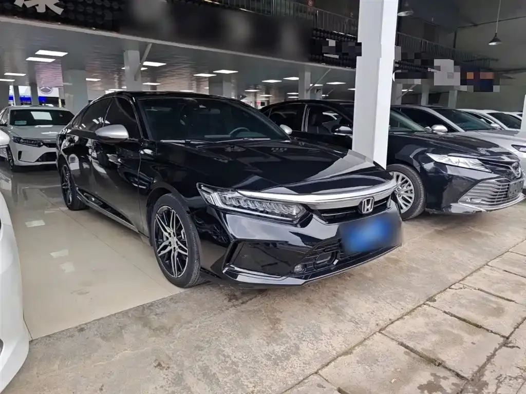 Honda Inspire 2023 из CN, фото 5