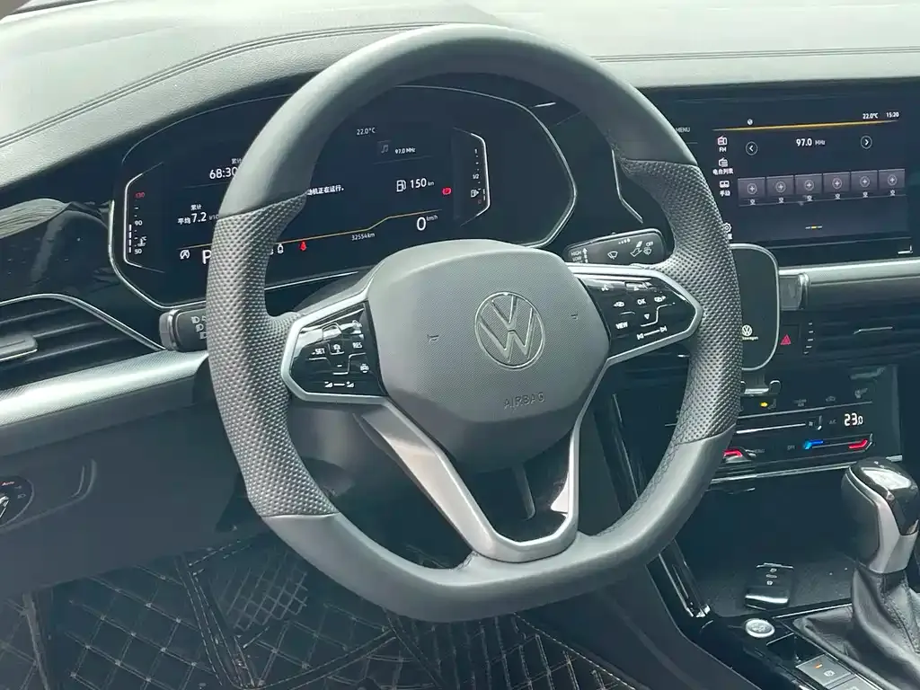 Volkswagen Passat 2024 из CN, фото 4