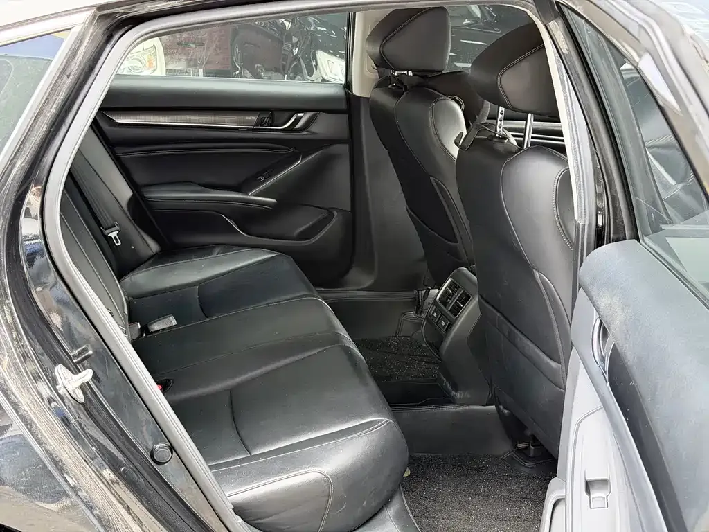 Honda Accord 2022 из CN, фото 7