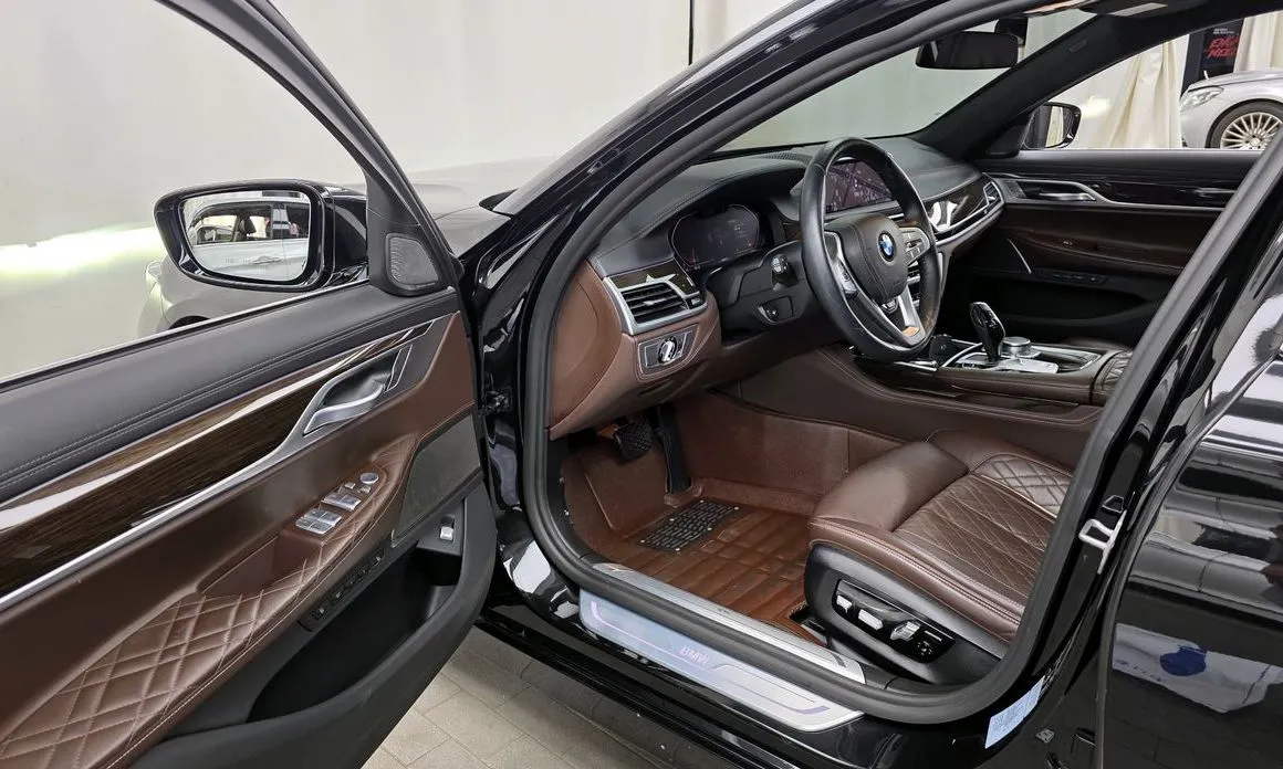 BMW 7-Series 2021 из KR, фото 7