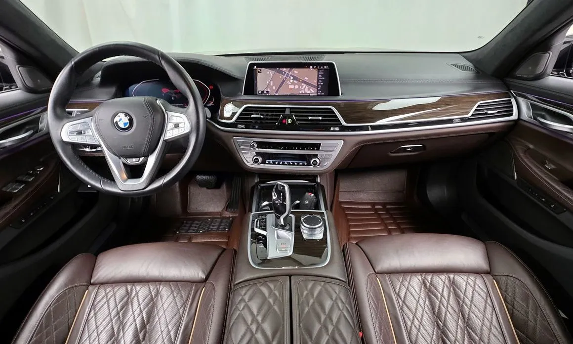 BMW 7-Series 2021 из KR, фото 10