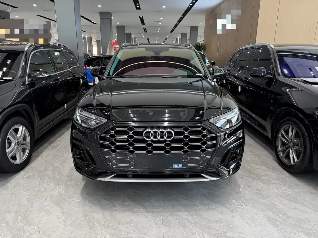 Audi Q5L 2021 из CN, фото 7