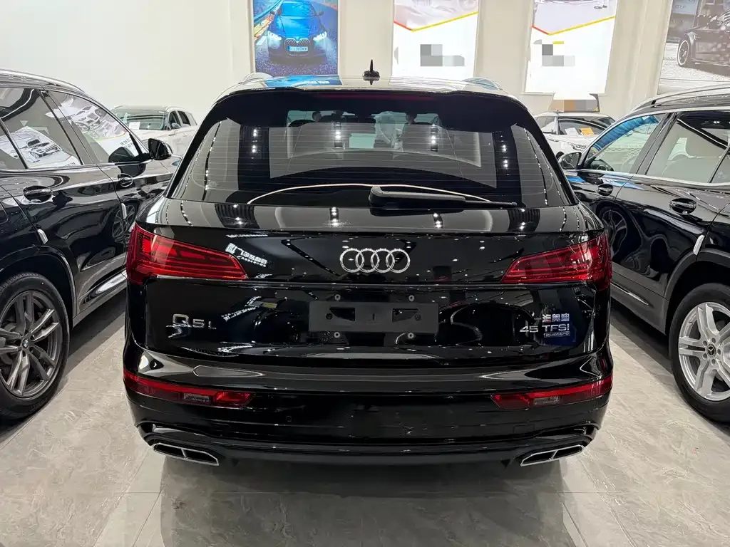 Audi Q5L 2021 из CN, фото 4