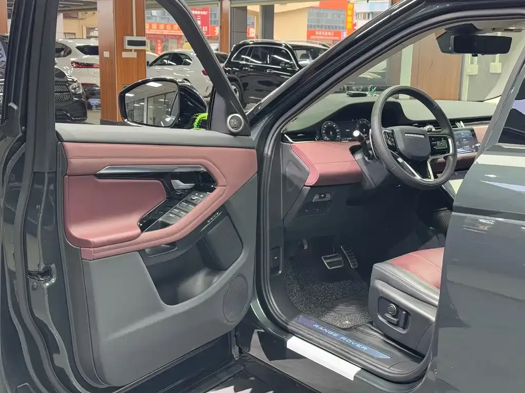 Land Rover Evoque — фото 3