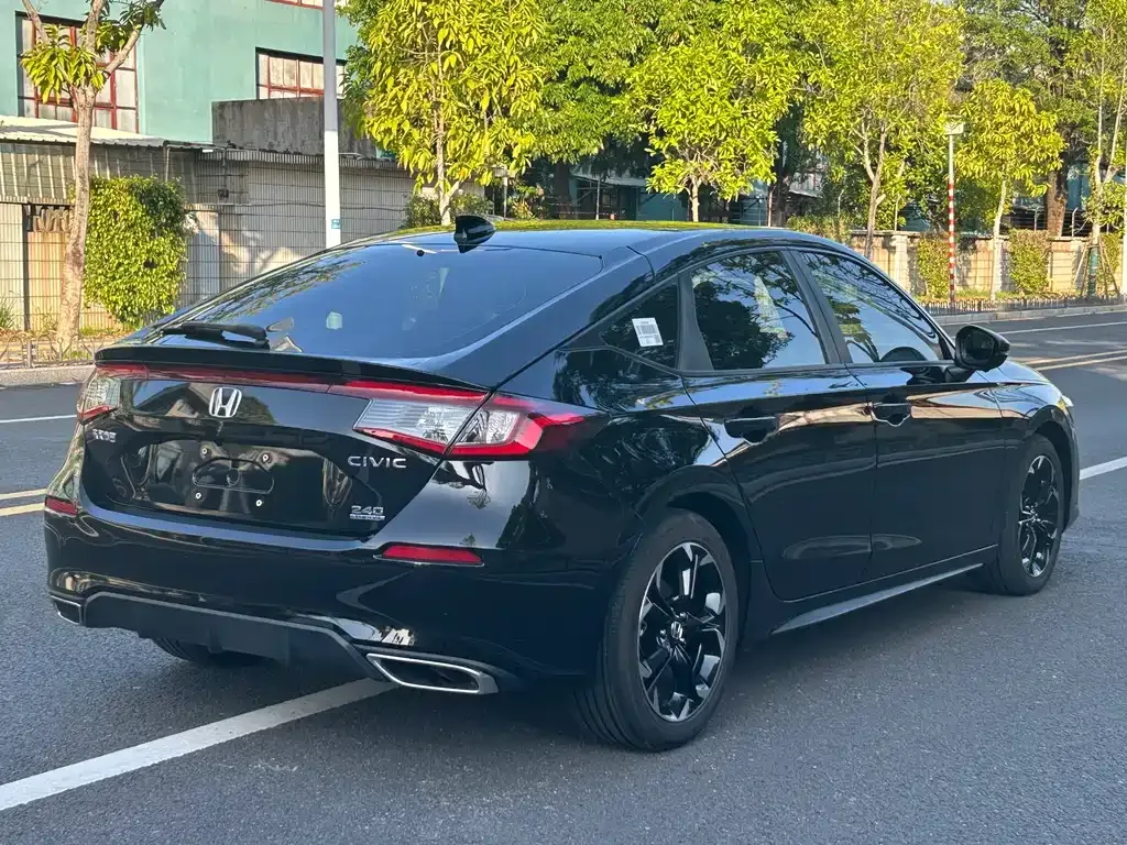Honda Civic — фото 9