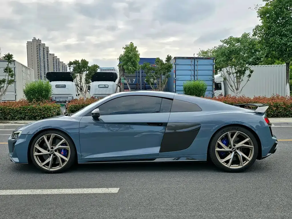 Audi R8 2021 из CN, фото 9