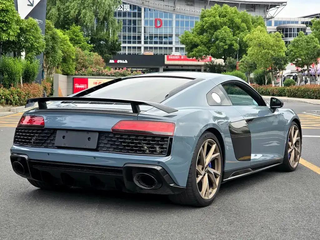 Audi R8 2021 из CN, фото 10