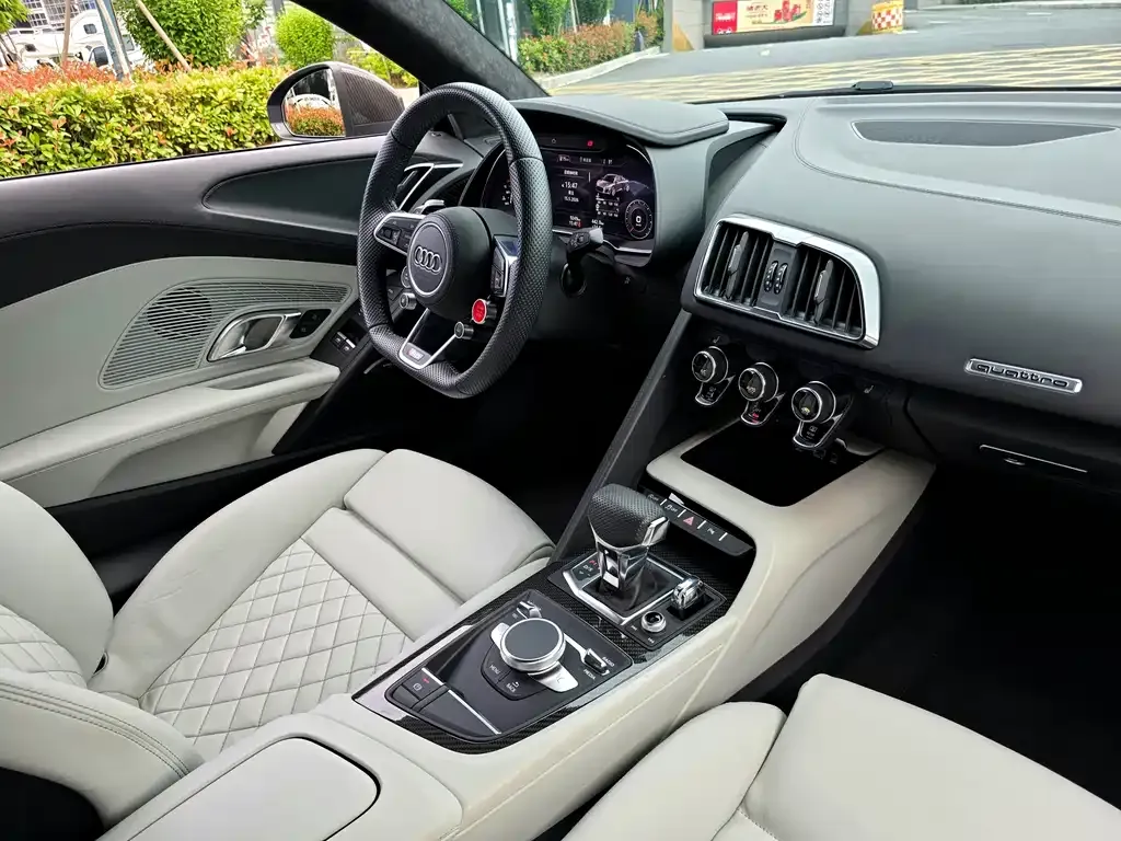 Audi R8 2021 из CN, фото 6