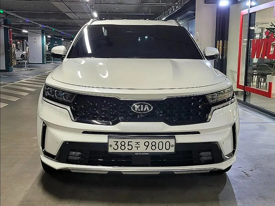 Kia Sorento — фото 1