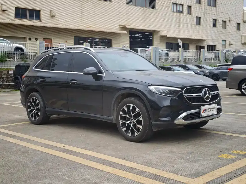 Mercedes-Benz GLC 2023 из CN, фото 9