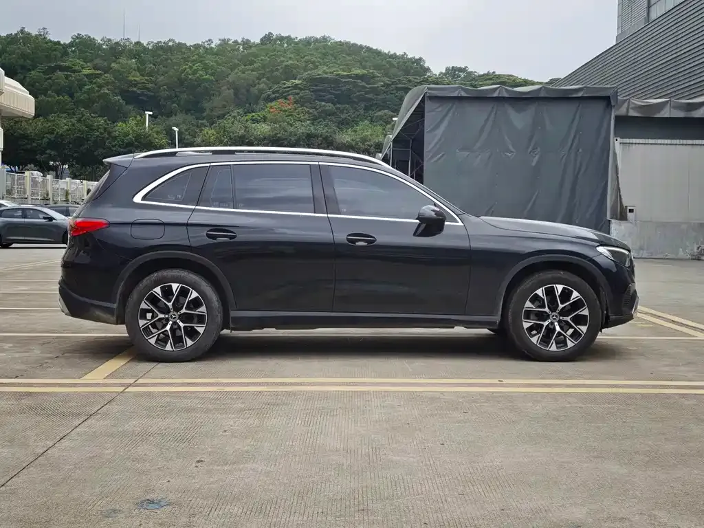 Mercedes-Benz GLC 2023 из CN, фото 7
