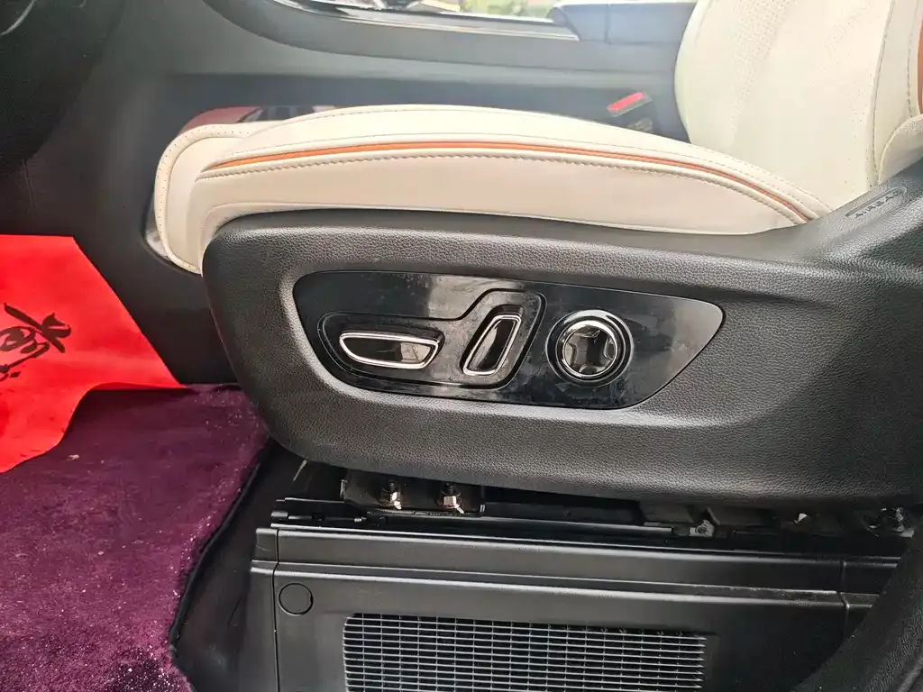 GAC Motor Trumpchi M8 — фото 5