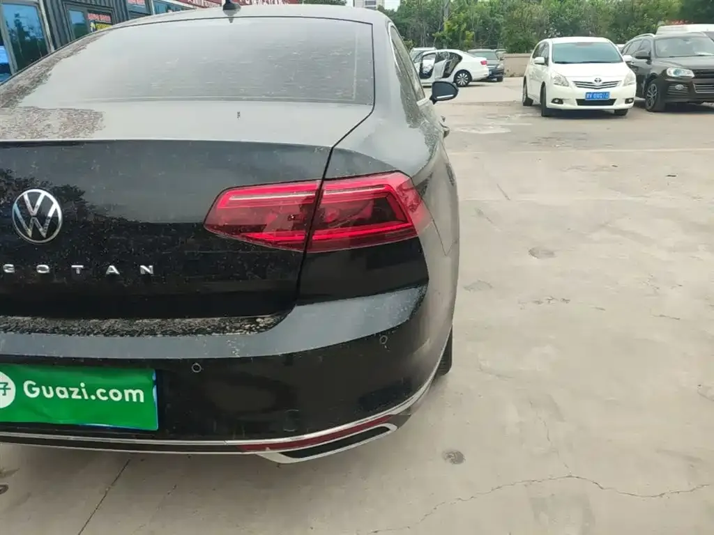 Volkswagen Magotan 2022 из CN, фото 2