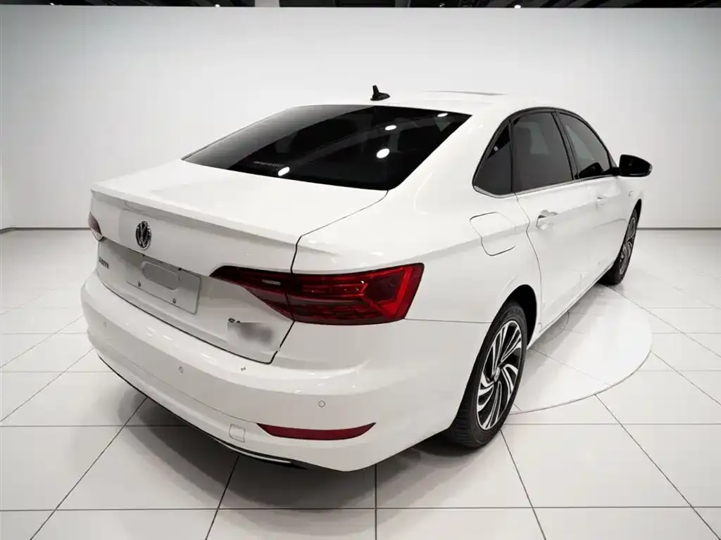 Volkswagen Sagitar 2022 из CN, фото 5