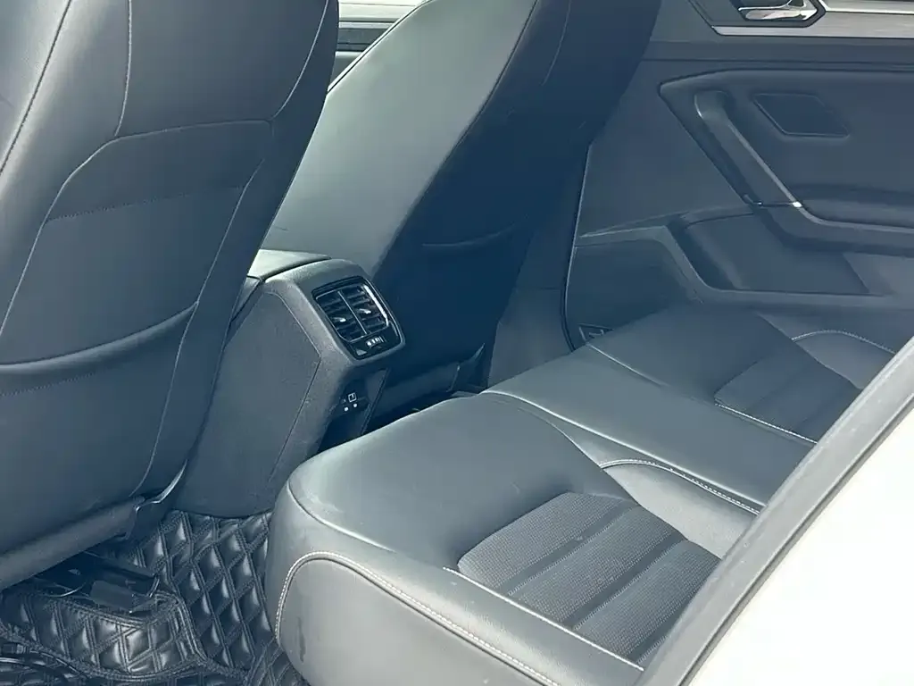 Volkswagen Lamando 2021 из CN, фото 3