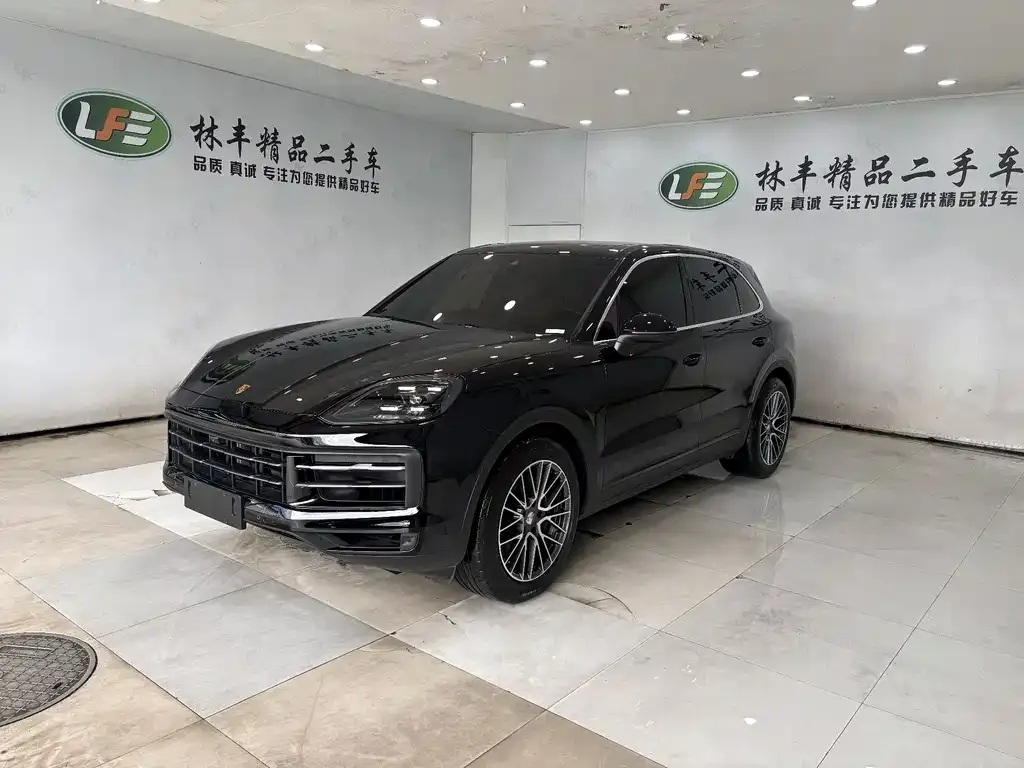 Porsche Cayenne 2023 из CN, фото 1