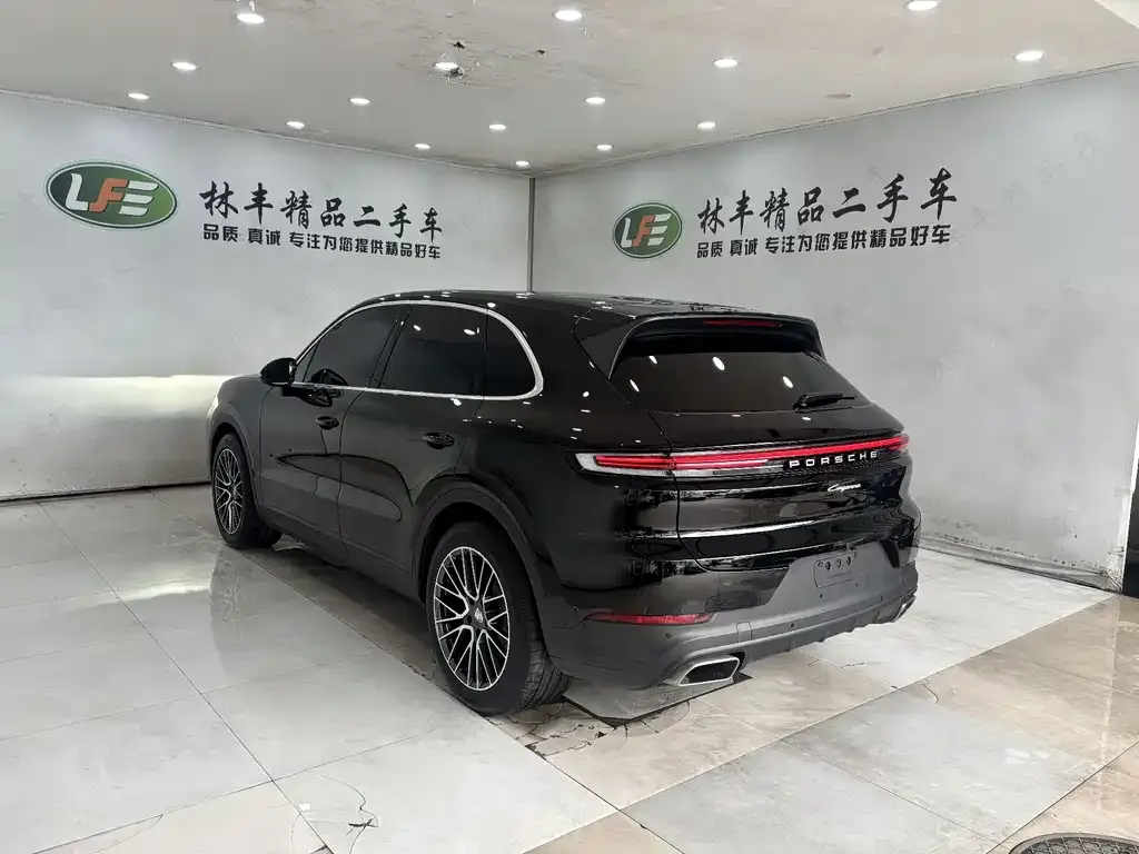 Porsche Cayenne 2023 из CN, фото 10