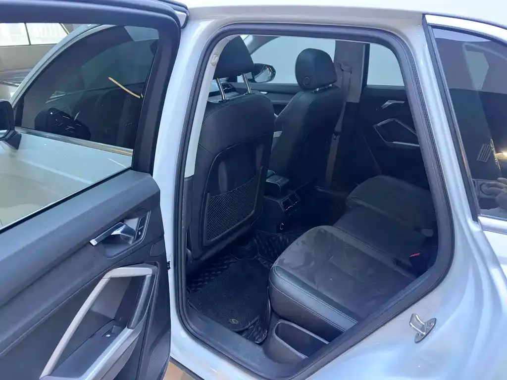 Audi Q3 2022 из CN, фото 5