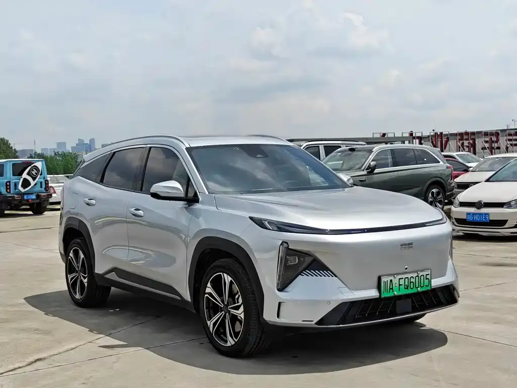 Geely Galaxy L7 — фото 3