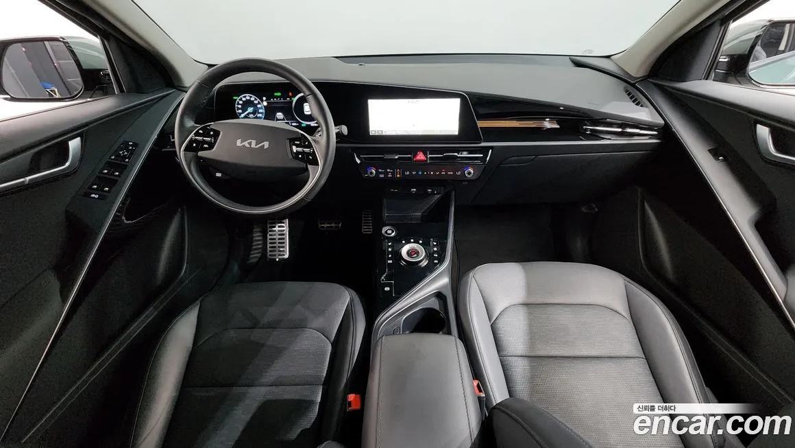 Kia Niro — фото 6