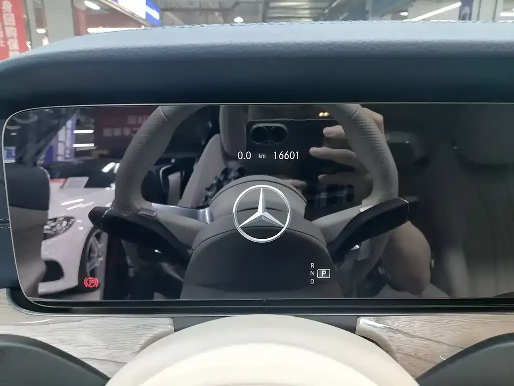 Mercedes-Benz E-Class (Import) 2023 из CN, фото 2