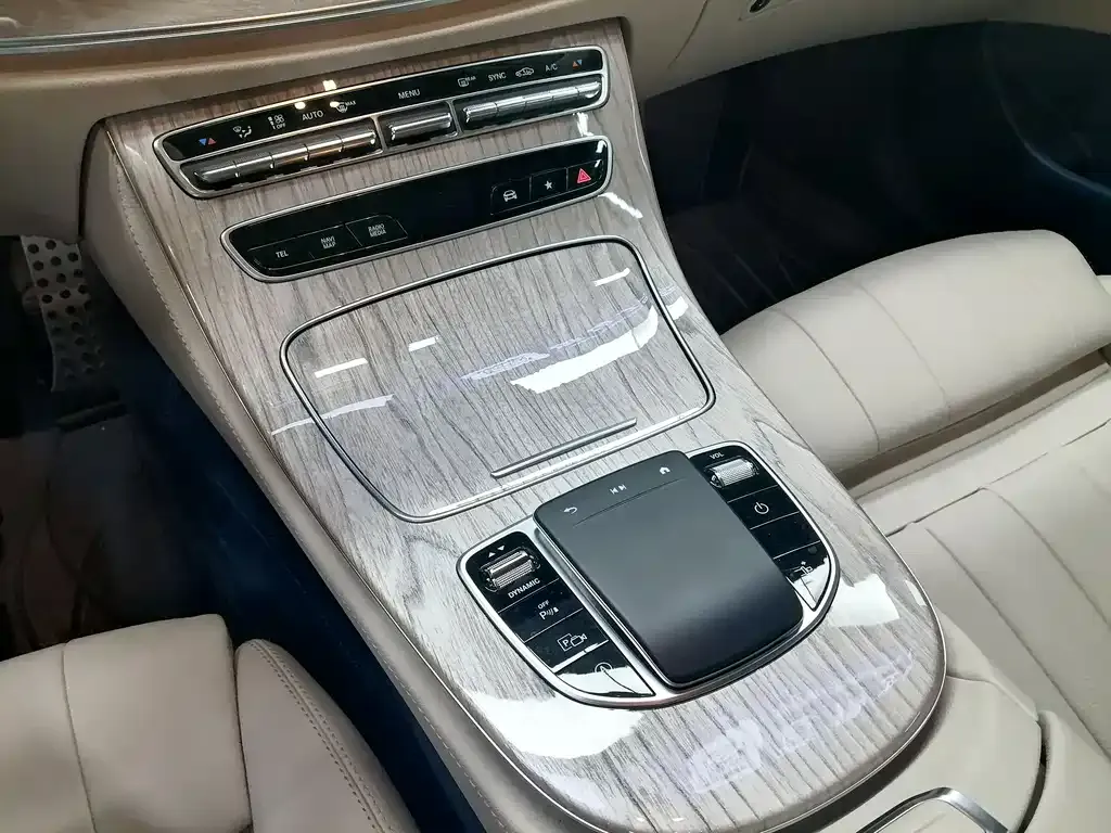 Mercedes-Benz E-Class (Import) 2023 из CN, фото 7
