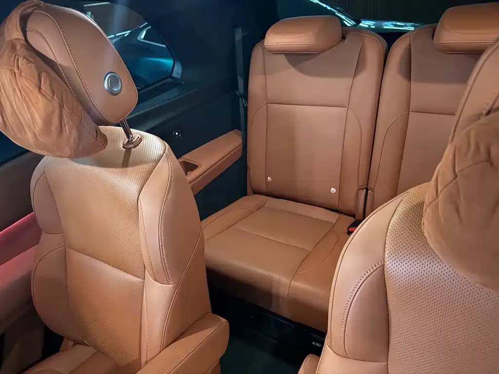 Li Auto L8 2023 из CN, фото 6