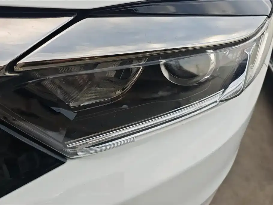 Honda Vezel 2021 из CN, фото 8