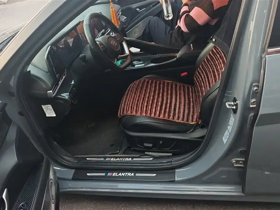 Hyundai Elantra 2021 из CN, фото 10