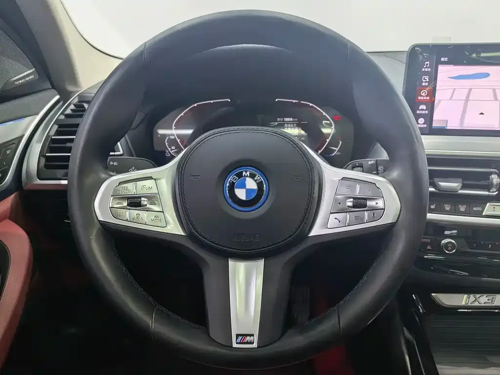 BMW iX3 2024 из CN, фото 7
